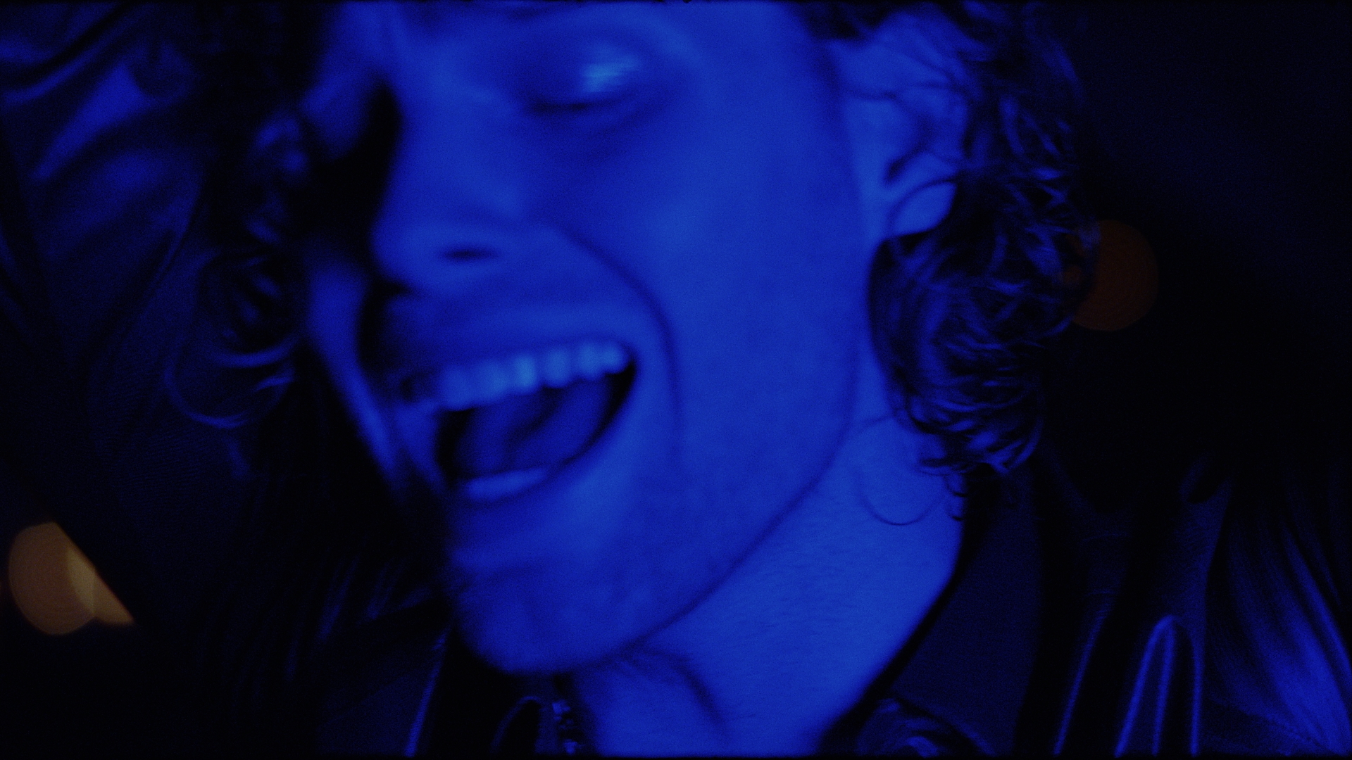 Easier - 5Sos — frame 5