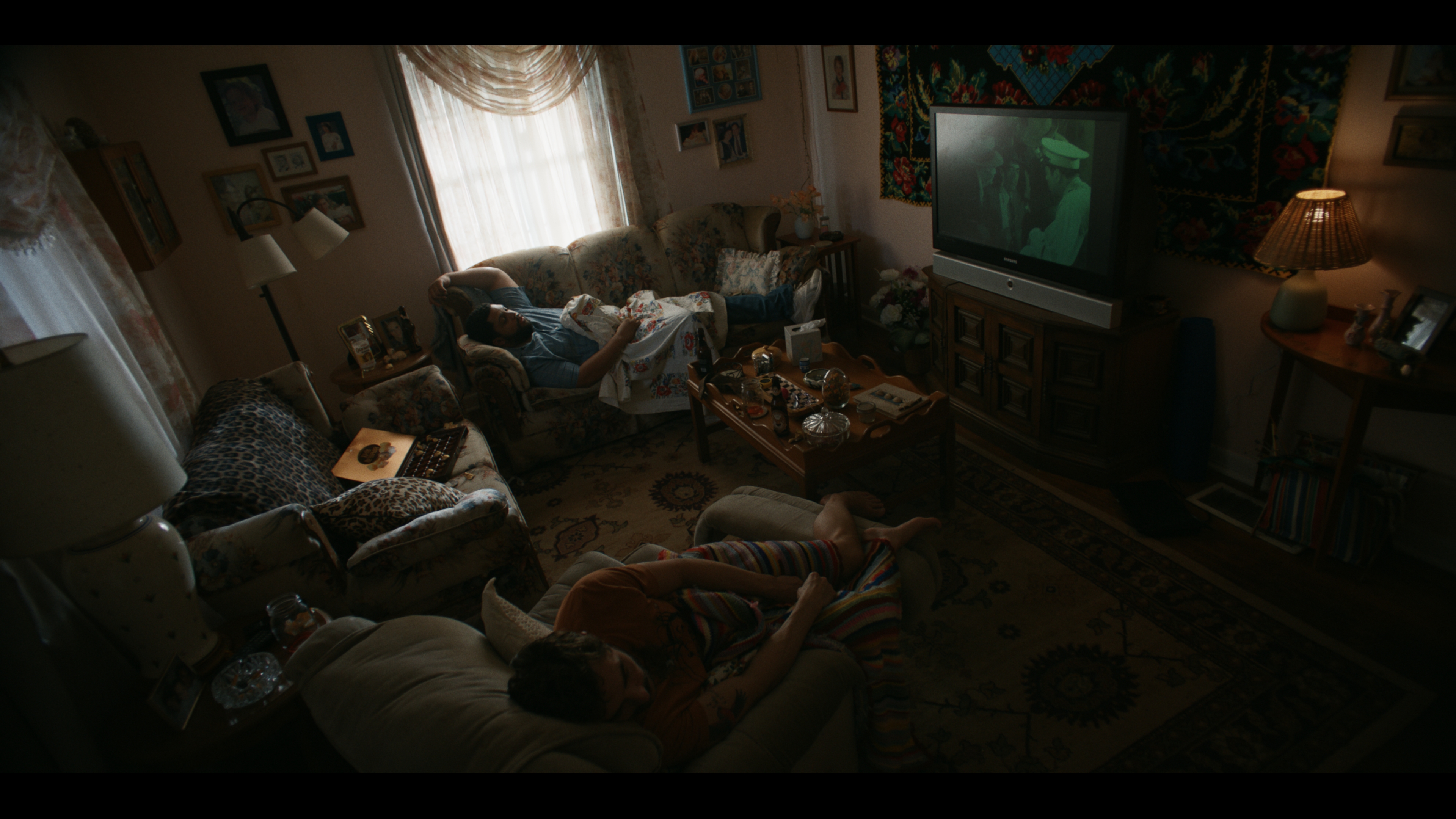 Idiots — frame 41