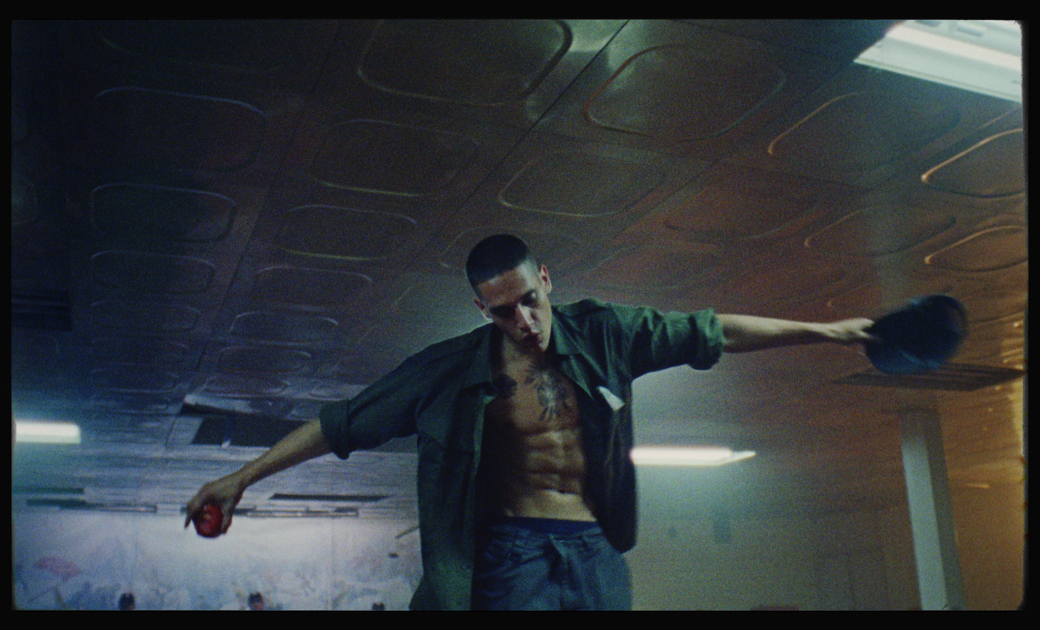 Young Fathers - He Needs Me — frame 18