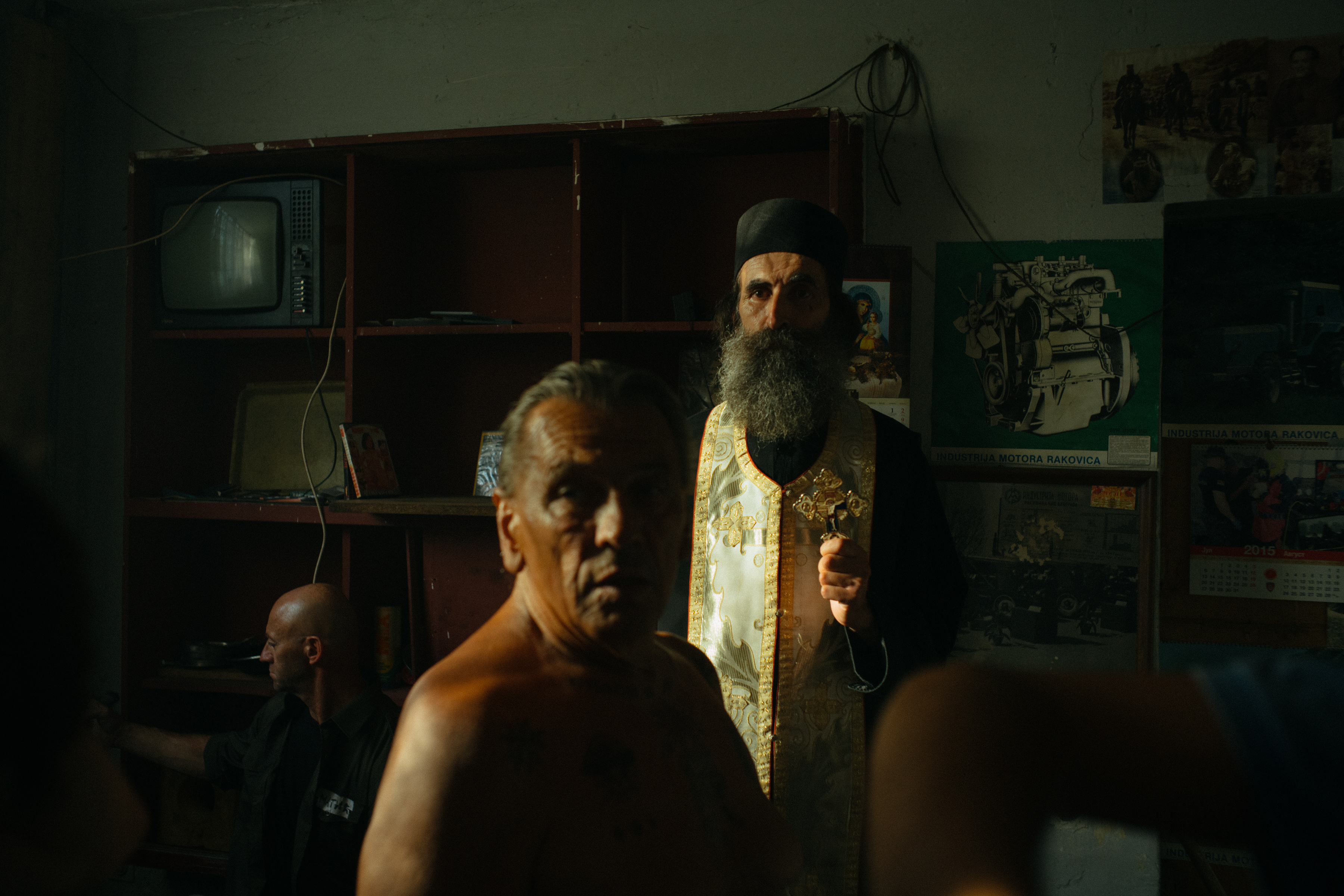 Young Fathers - He Needs Me — frame 15