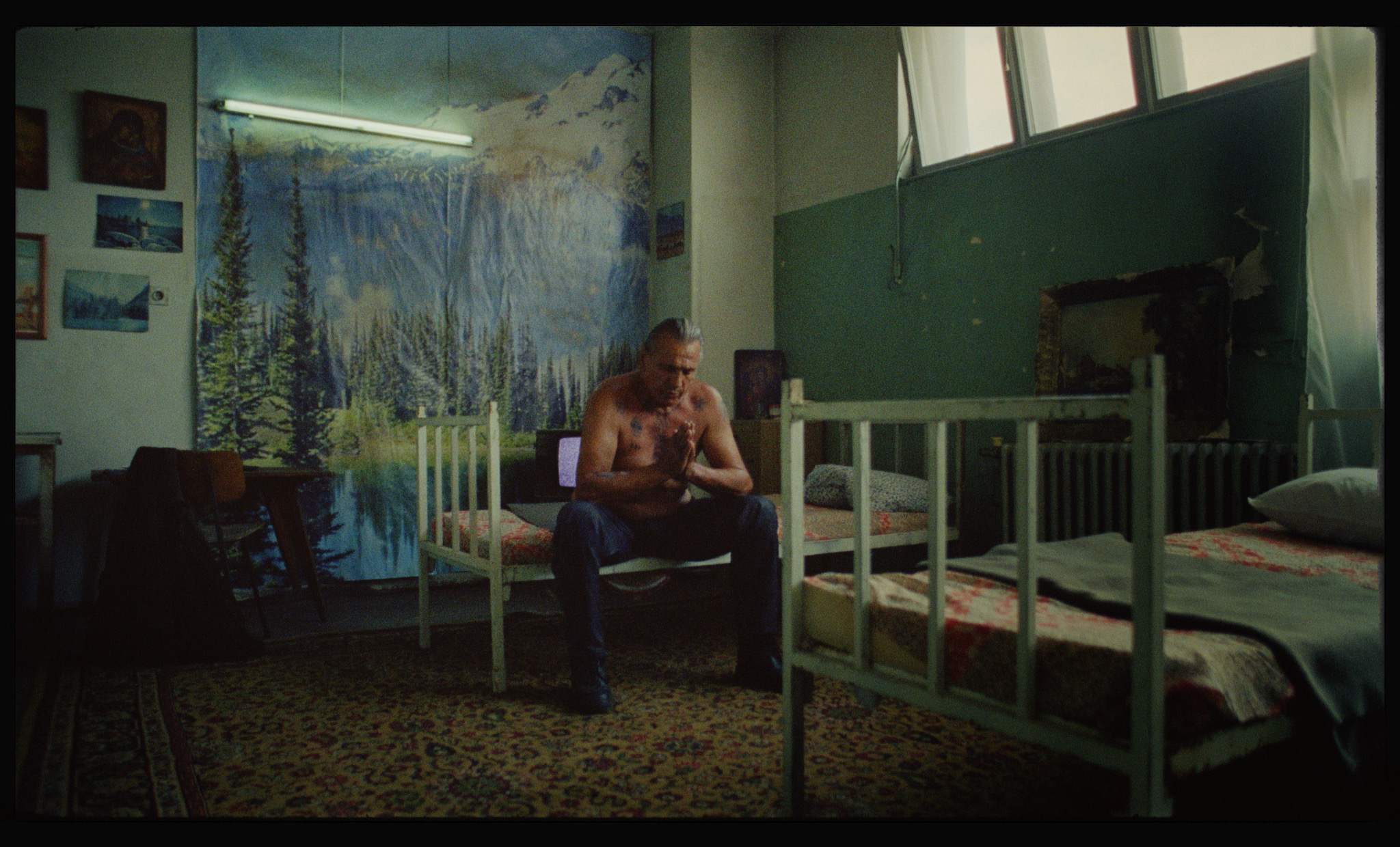 Young Fathers - He Needs Me — frame 16
